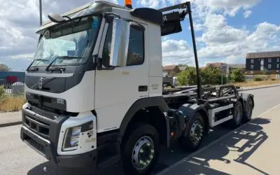 (2015) 65 VOLVO FMX 420 8×4 HOOKLOADER – KV65 DYT